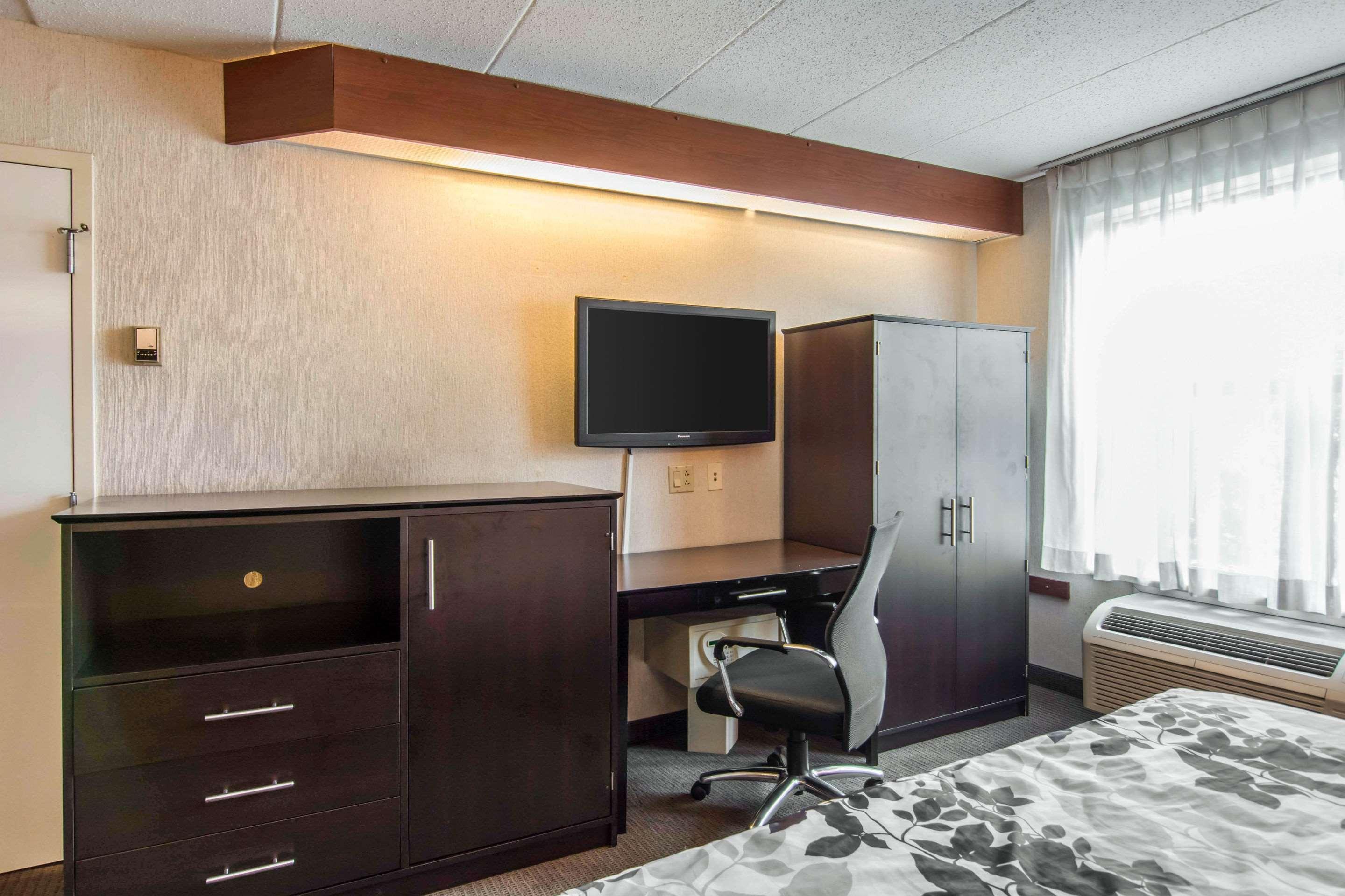 Sleep Inn Lake Wright - Norfolk Airport Екстериор снимка